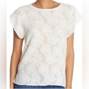 Ann Taylor LOFT White Raised Floral Blouse Ruffle Back Size Medium